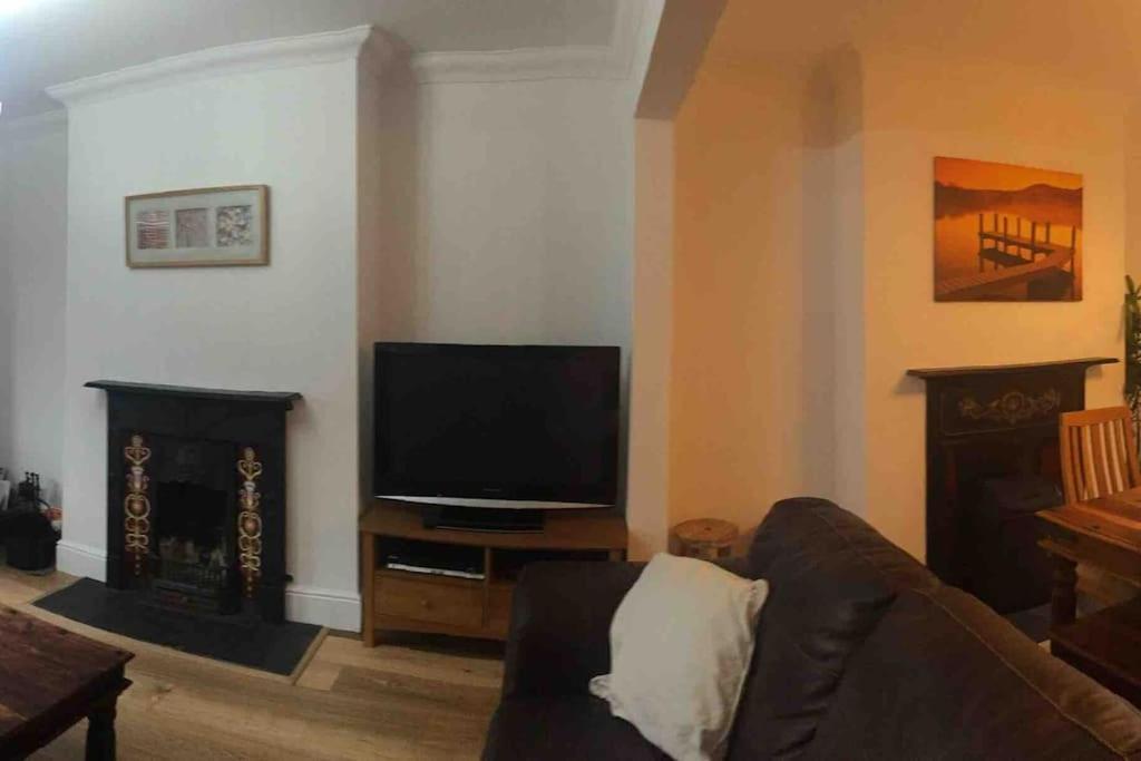 Spacious 5 Large Bedroom Victorian House - Beach 2 Miles Poole Kültér fotó